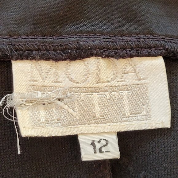 Ultimate Little Black Dress Sleeveless - Picture 6 of 7